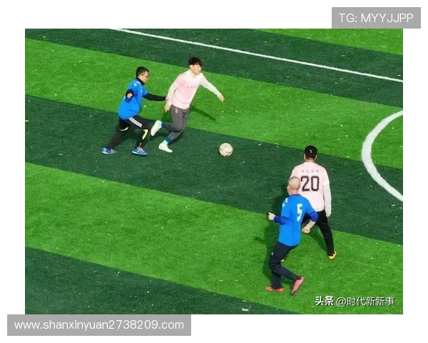足球明星齐聚青秀山激情对决展现绿茵场上的巅峰技艺与友谊之光